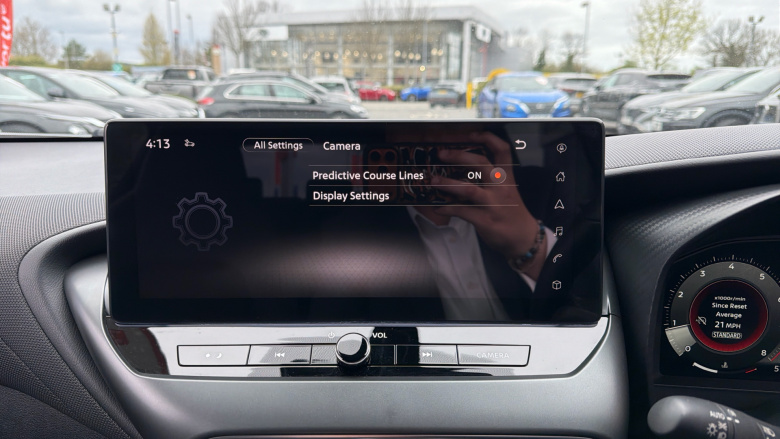 Nissan Juke 1.0 DiG-T N-Connecta 5dr Petrol Hatchback